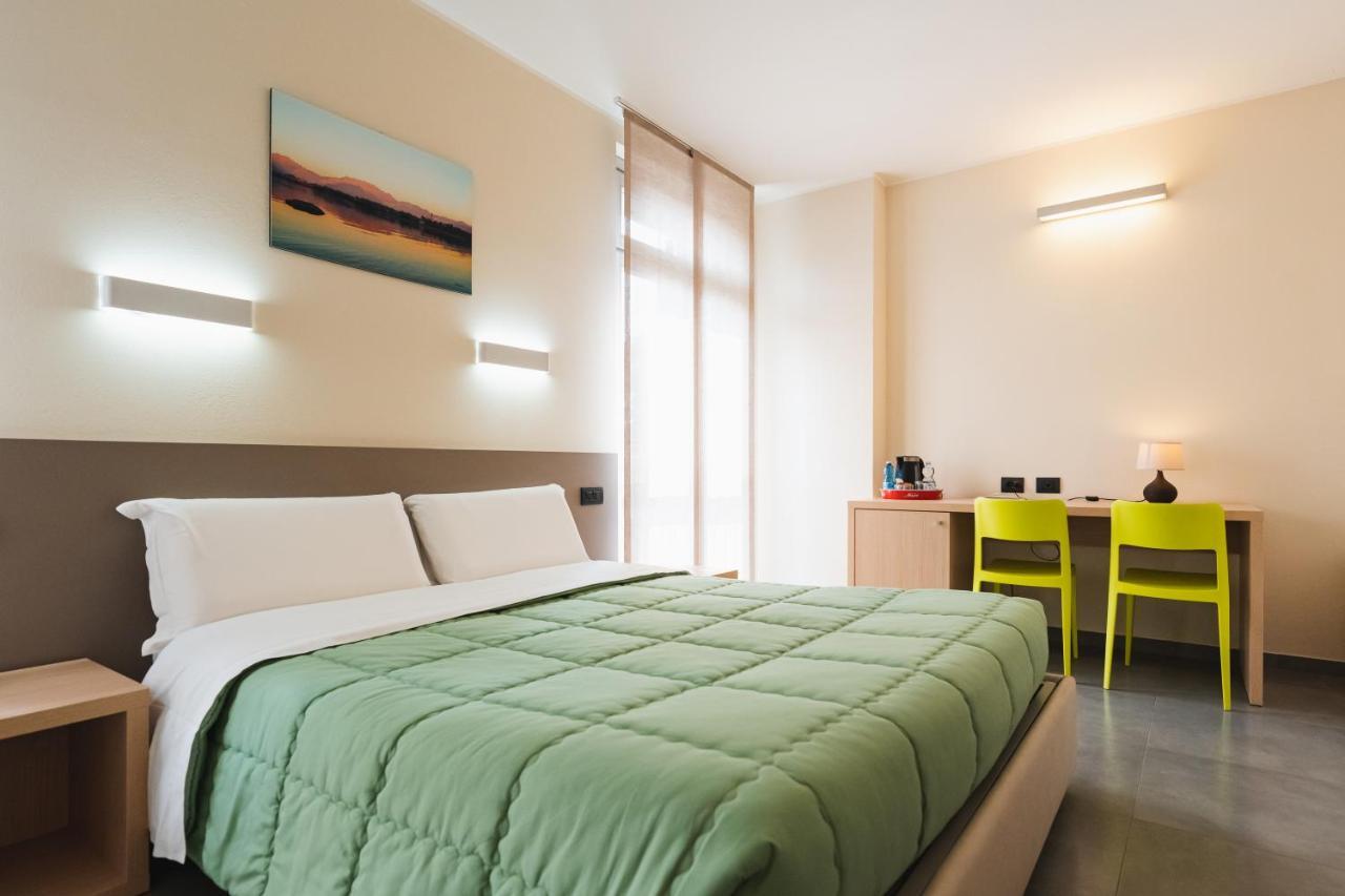 Parini Hotel Bosisio Parini Zewnętrze zdjęcie