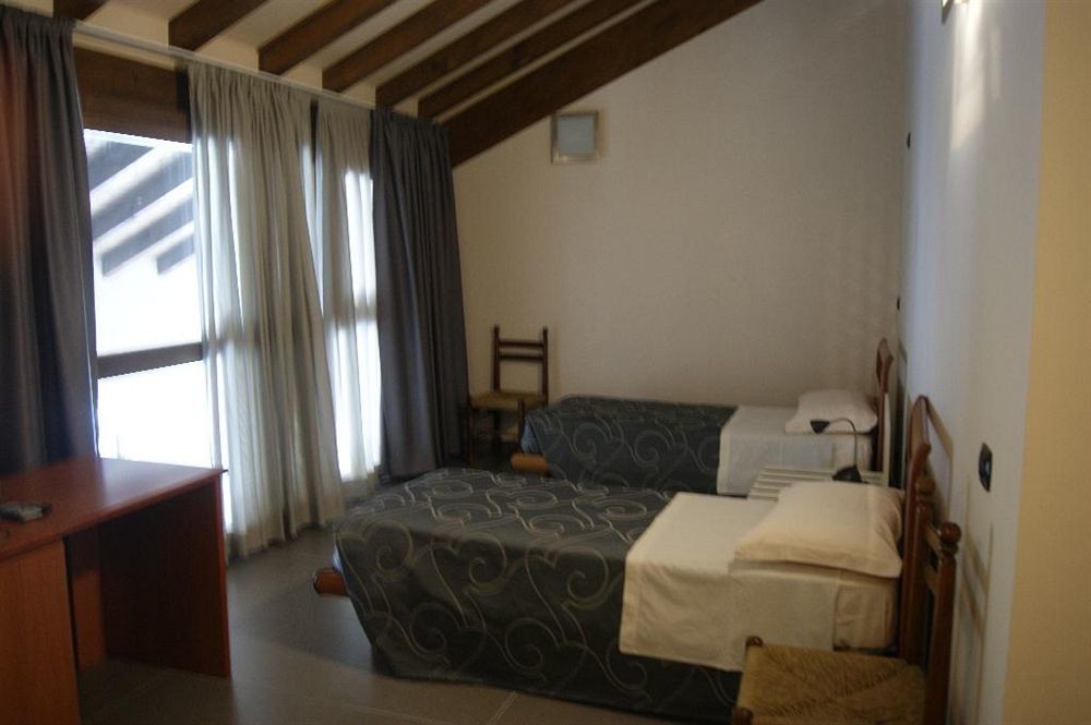 Parini Hotel Bosisio Parini Zewnętrze zdjęcie