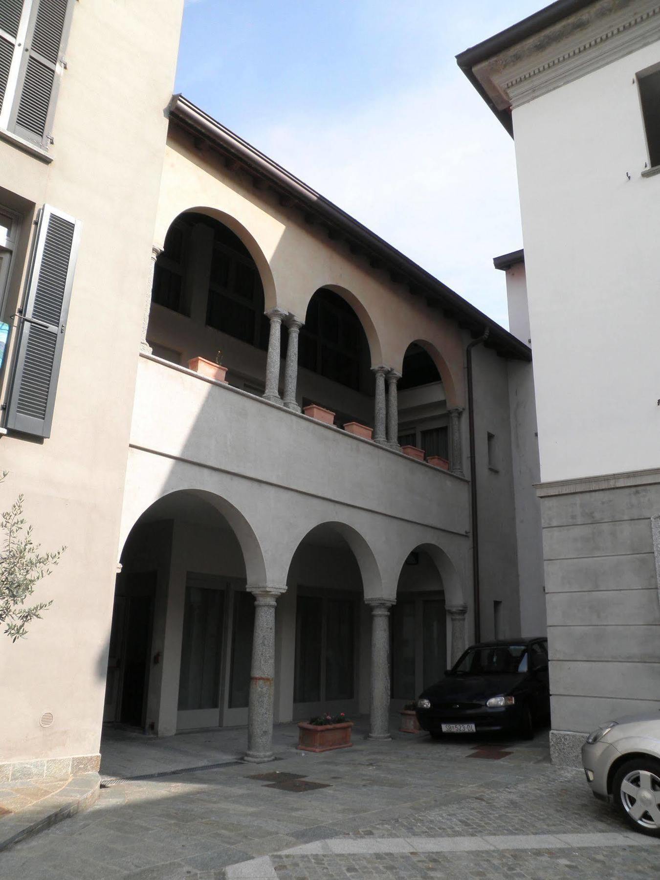 Parini Hotel Bosisio Parini Zewnętrze zdjęcie